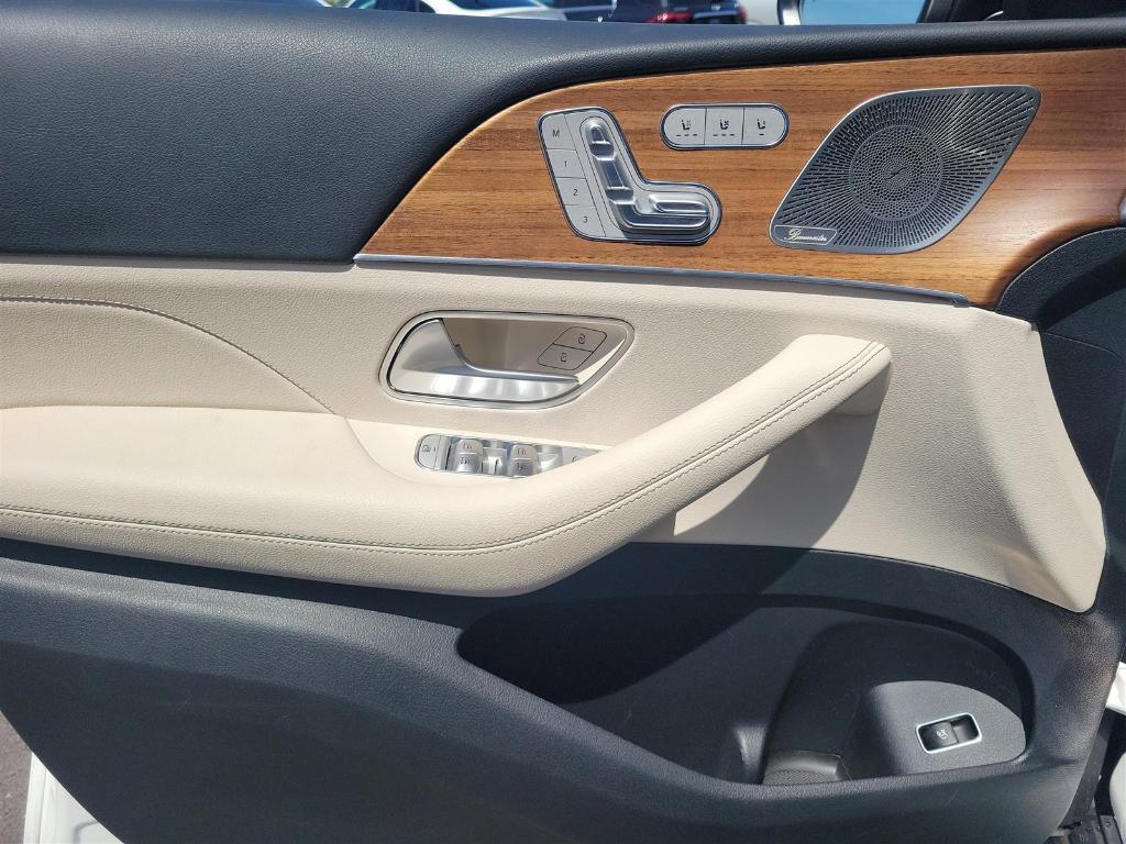 used 2024 Mercedes-Benz GLE 450 car, priced at $63,790