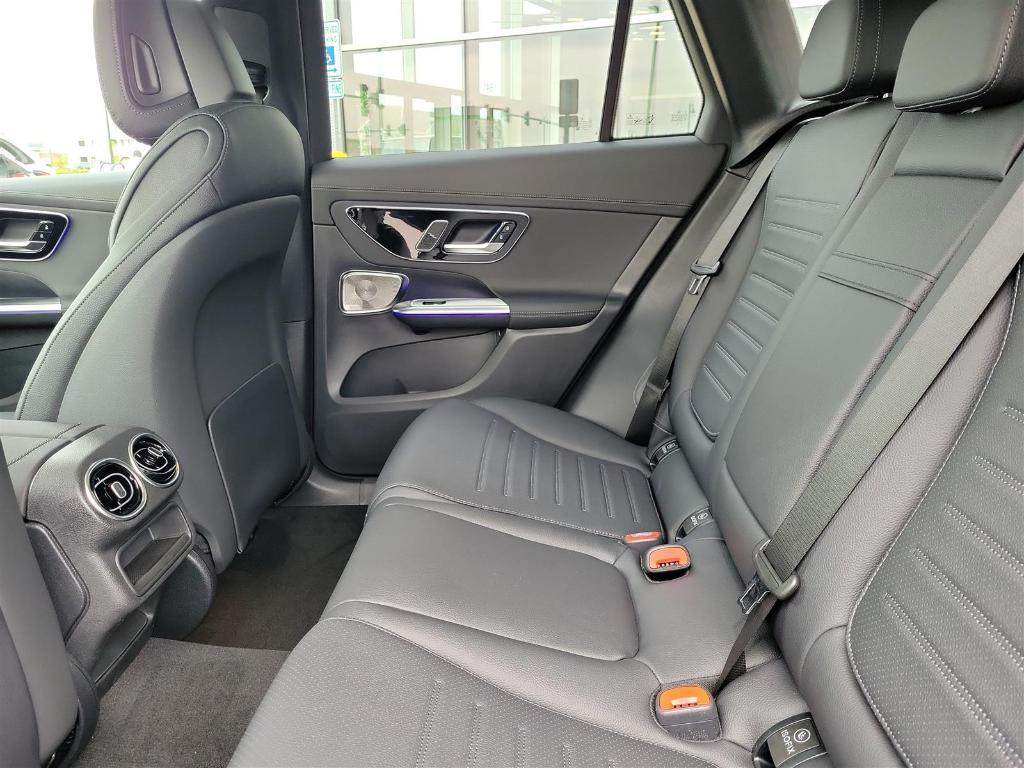 new 2025 Mercedes-Benz GLC 300 car, priced at $61,670