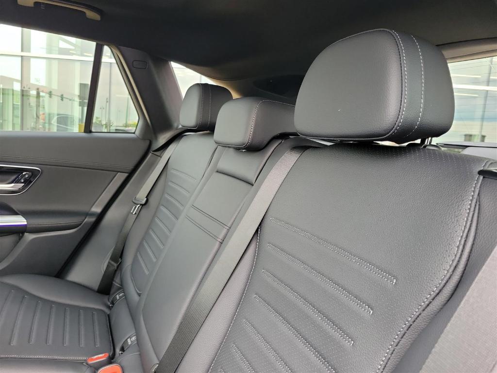 new 2025 Mercedes-Benz GLC 300 car, priced at $61,670