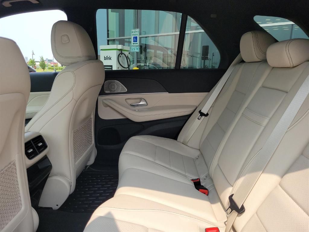 used 2024 Mercedes-Benz GLE 450 car, priced at $63,990