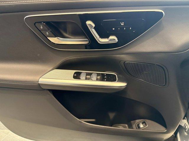 new 2025 Mercedes-Benz GLC 300 car, priced at $64,735