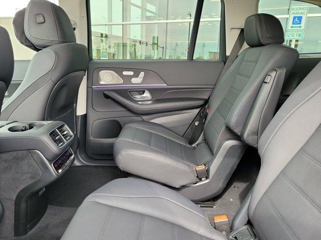 new 2025 Mercedes-Benz GLS 450 car, priced at $97,580