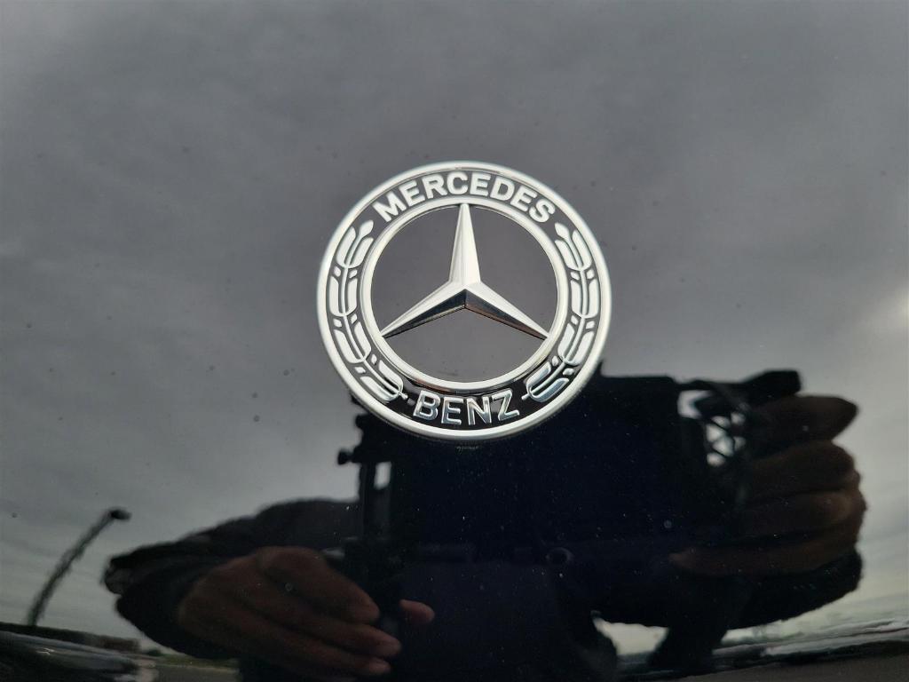 new 2025 Mercedes-Benz GLS 450 car, priced at $97,580