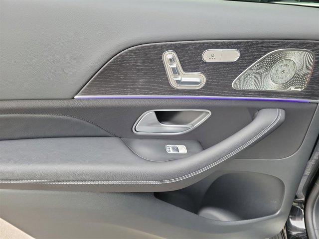 new 2025 Mercedes-Benz GLS 450 car, priced at $97,580