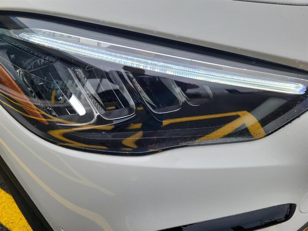 new 2025 Mercedes-Benz GLA 250 car, priced at $47,295