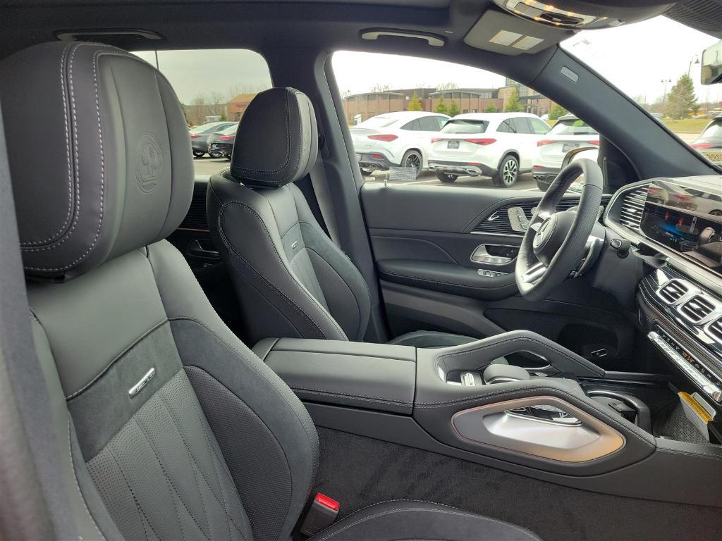 new 2025 Mercedes-Benz AMG GLE 53 car, priced at $103,780