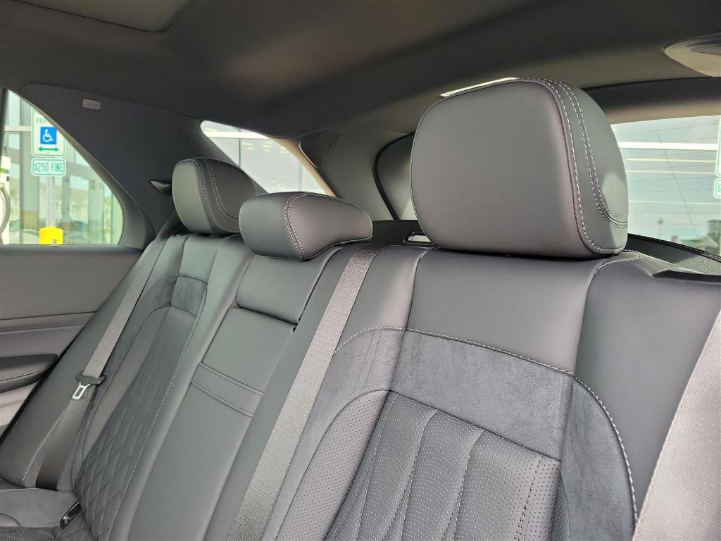 new 2025 Mercedes-Benz AMG GLE 53 car, priced at $103,780