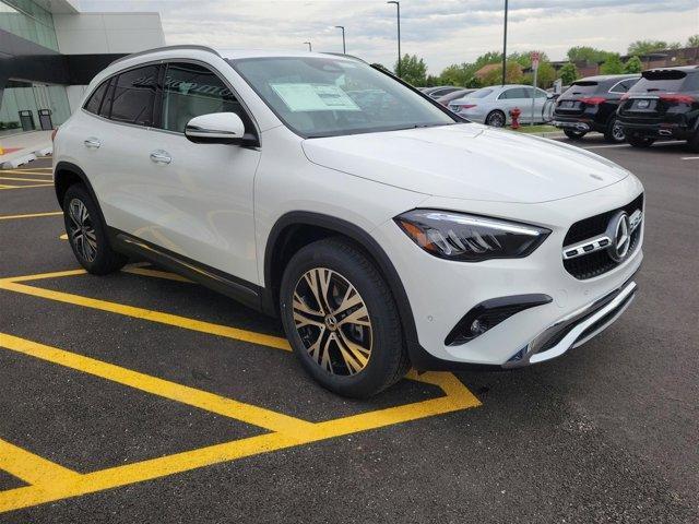new 2025 Mercedes-Benz GLA 250 car, priced at $47,295