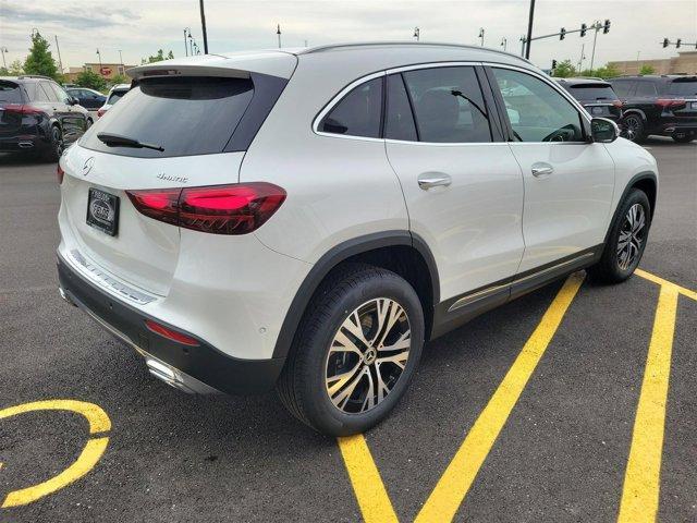 new 2025 Mercedes-Benz GLA 250 car, priced at $47,295