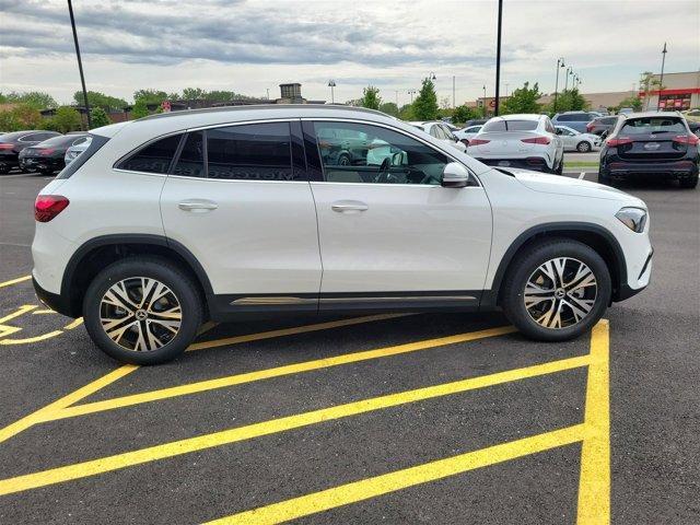 new 2025 Mercedes-Benz GLA 250 car, priced at $47,295