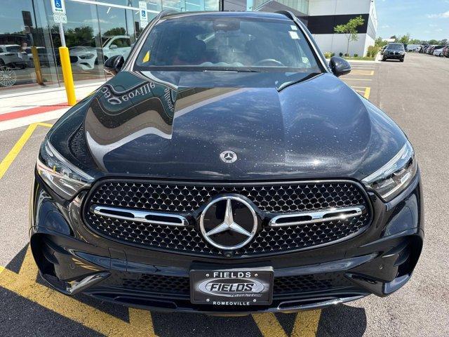 new 2024 Mercedes-Benz GLC 300 car, priced at $54,990