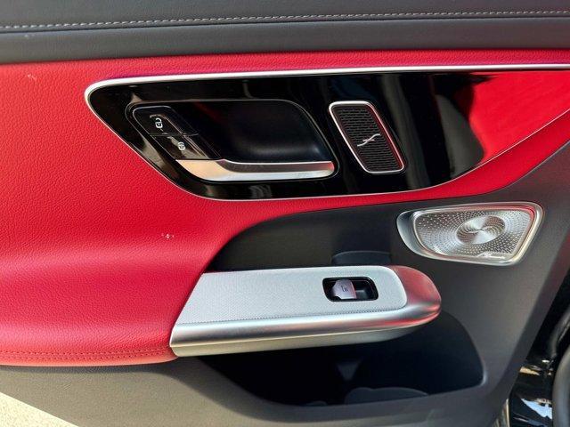 new 2024 Mercedes-Benz GLC 300 car, priced at $54,990