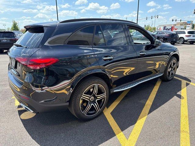 new 2024 Mercedes-Benz GLC 300 car, priced at $54,990