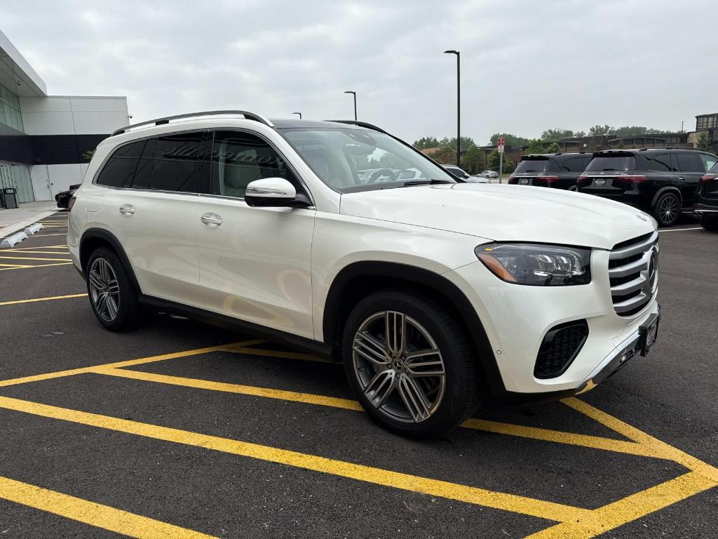 new 2024 Mercedes-Benz GLS 450 car, priced at $85,990