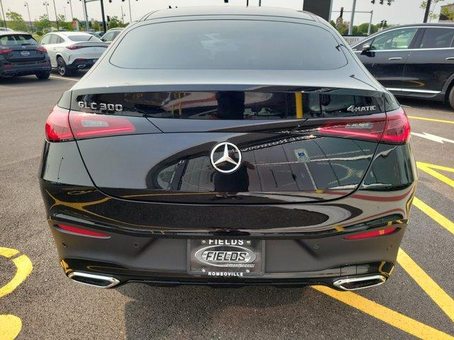 new 2025 Mercedes-Benz GLC 300 car, priced at $67,205