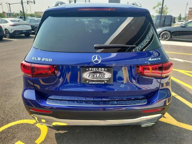used 2021 Mercedes-Benz GLB 250 car, priced at $29,990