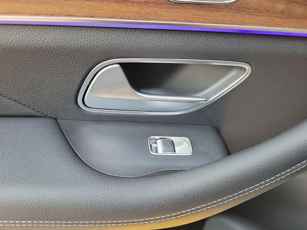 new 2025 Mercedes-Benz GLS 450 car, priced at $99,960