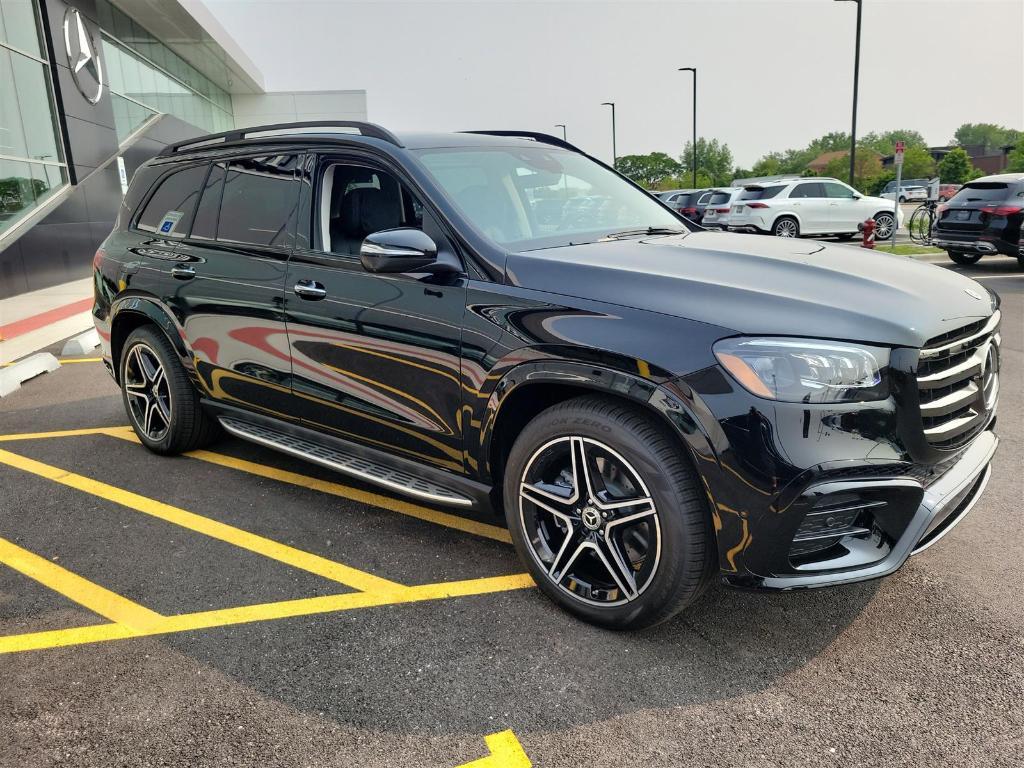 new 2025 Mercedes-Benz GLS 450 car, priced at $99,960