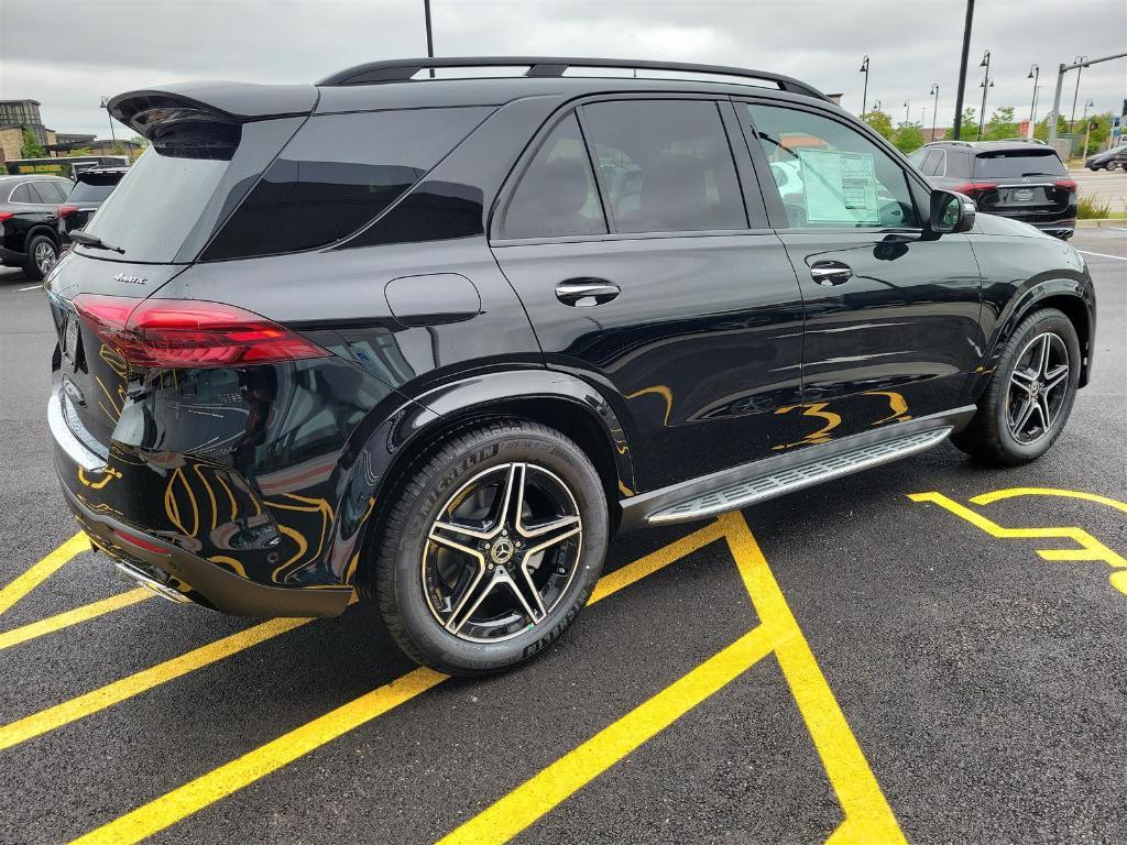 new 2025 Mercedes-Benz GLE 450 car, priced at $85,325