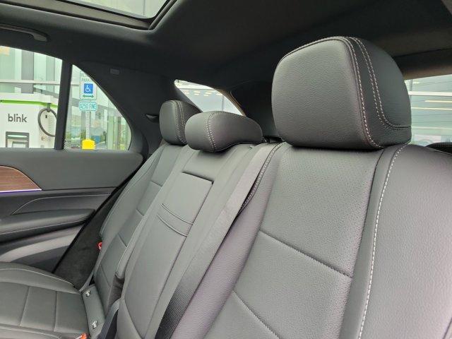 new 2025 Mercedes-Benz GLE 450 car, priced at $85,325