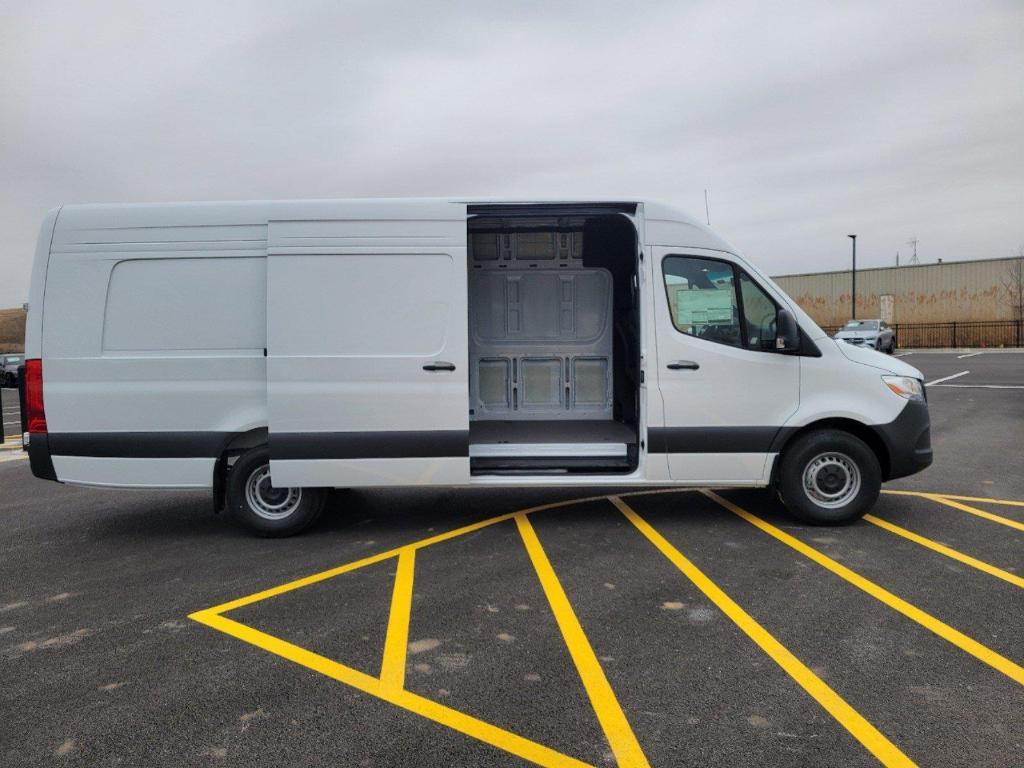 new 2025 Mercedes-Benz Sprinter 2500 car, priced at $66,853