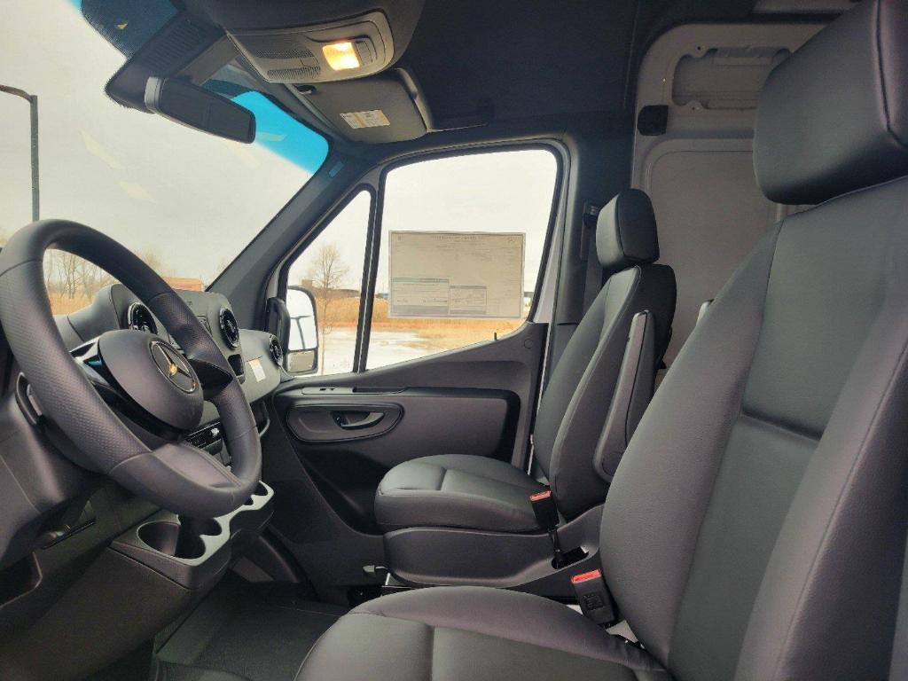 new 2025 Mercedes-Benz Sprinter 2500 car, priced at $66,853
