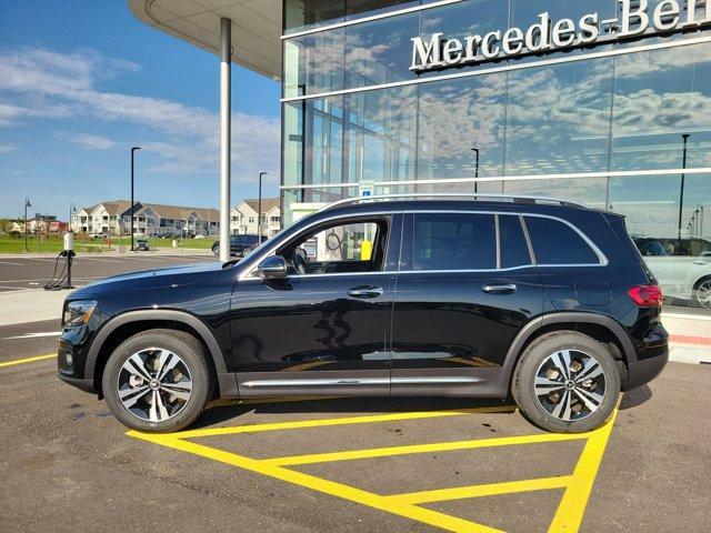 new 2025 Mercedes-Benz GLB 250 car, priced at $49,595