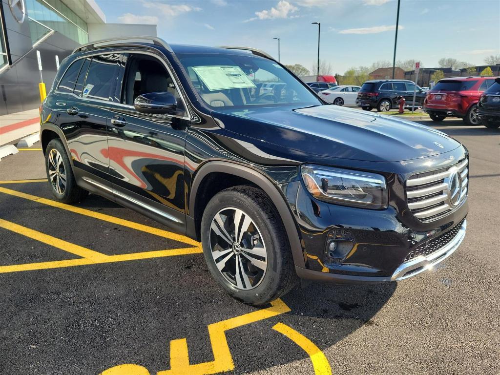 new 2025 Mercedes-Benz GLB 250 car, priced at $49,595