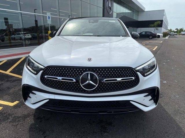 new 2025 Mercedes-Benz GLC 300 car, priced at $60,450