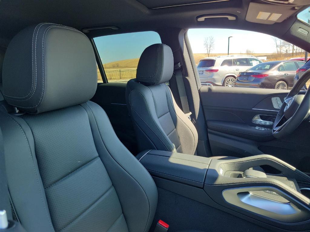 new 2025 Mercedes-Benz GLE 350 car, priced at $69,375
