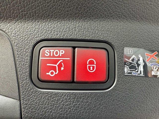 new 2026 Mercedes-Benz GLE 450 car, priced at $79,260