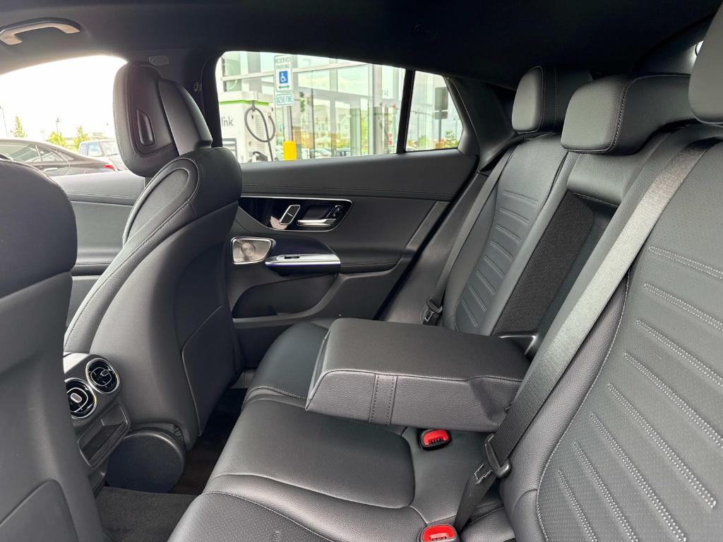 new 2025 Mercedes-Benz GLC 300 car, priced at $71,055