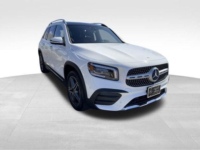 used 2023 Mercedes-Benz GLB 250 car, priced at $52,312