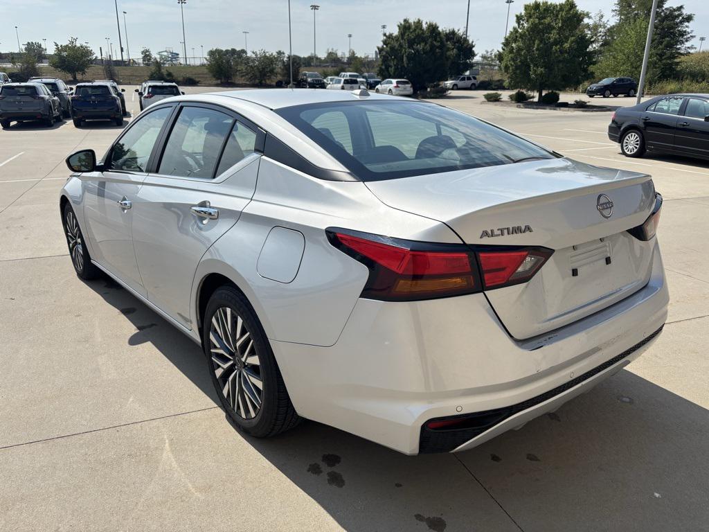 used 2023 Nissan Altima car, priced at $17,825