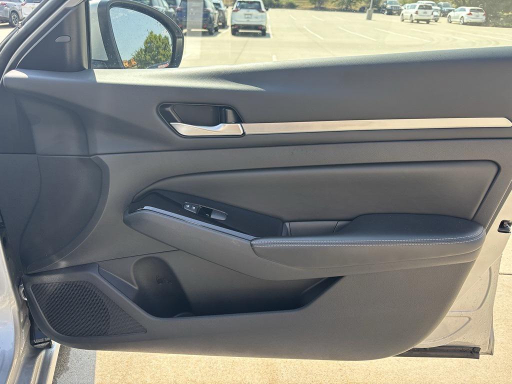 used 2023 Nissan Altima car, priced at $17,825