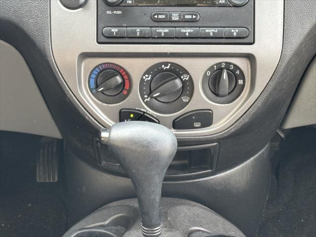 used 2007 Ford Focus car, priced at $2,979