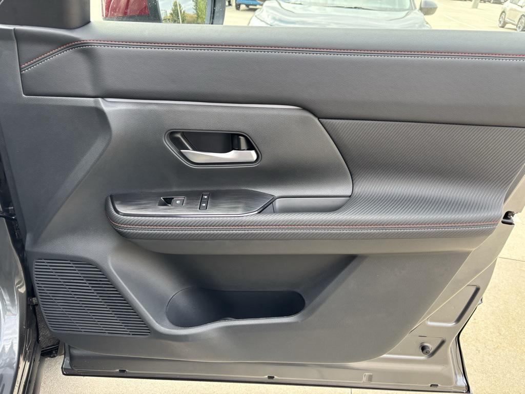 new 2026 Nissan Kicks car, priced at $31,574