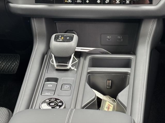 new 2025 Nissan Pathfinder car, priced at $37,402