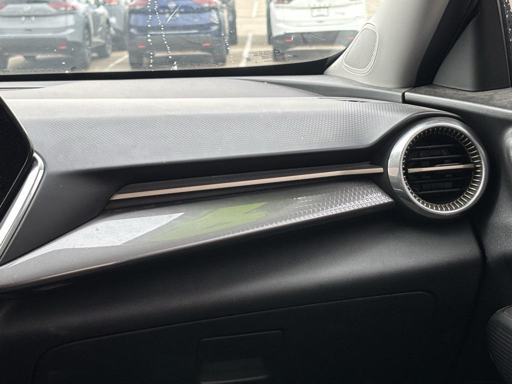 used 2024 Chevrolet Trax car, priced at $20,992