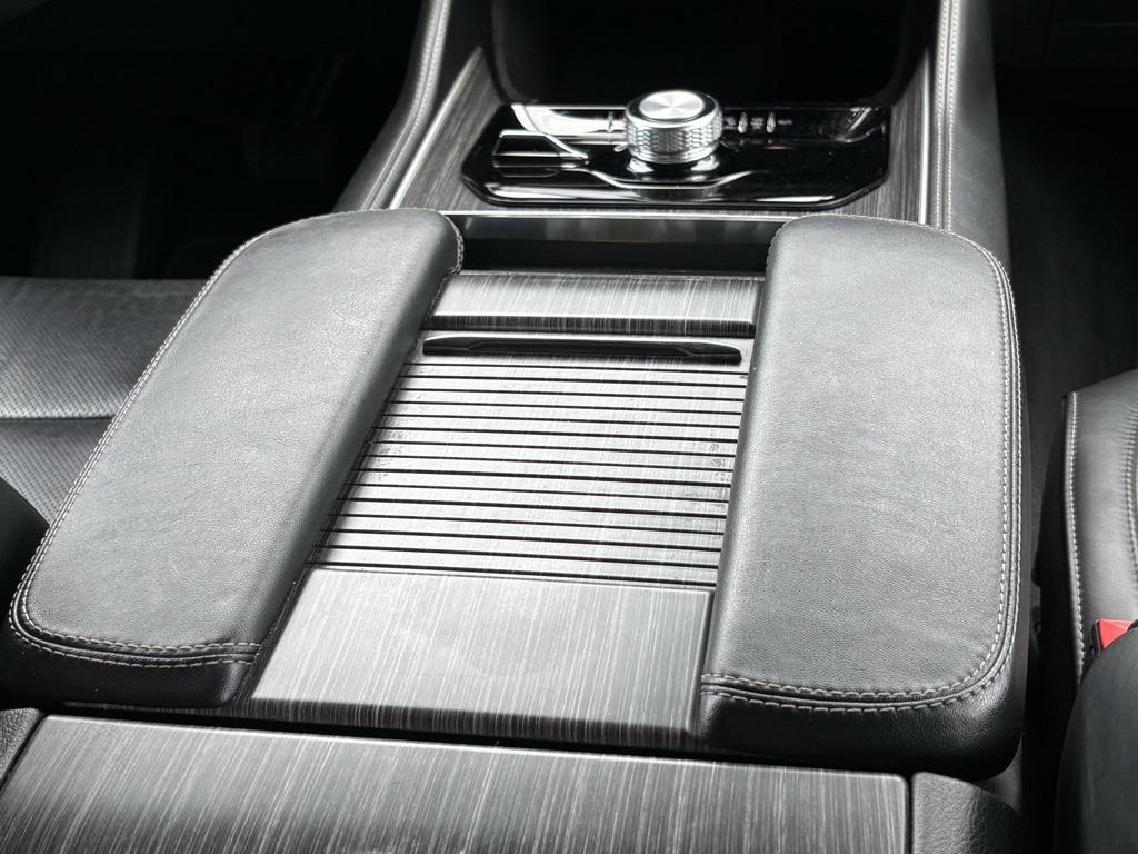 used 2023 Jeep Wagoneer L car, priced at $38,964