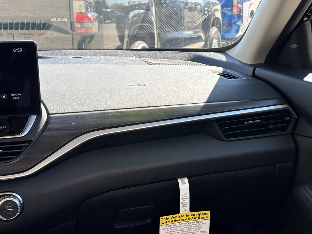 new 2025 Nissan Altima car, priced at $29,136