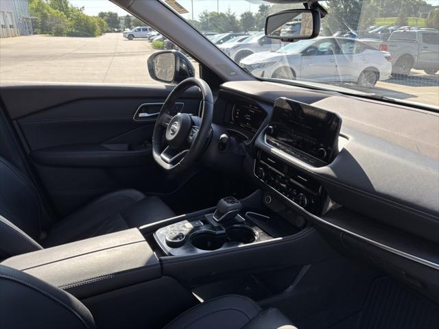used 2021 Nissan Rogue car, priced at $26,204