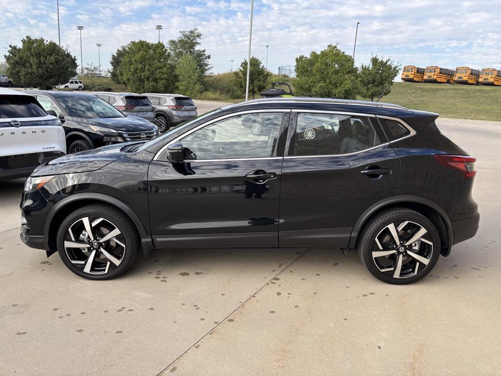 used 2022 Nissan Rogue Sport car, priced at $22,387