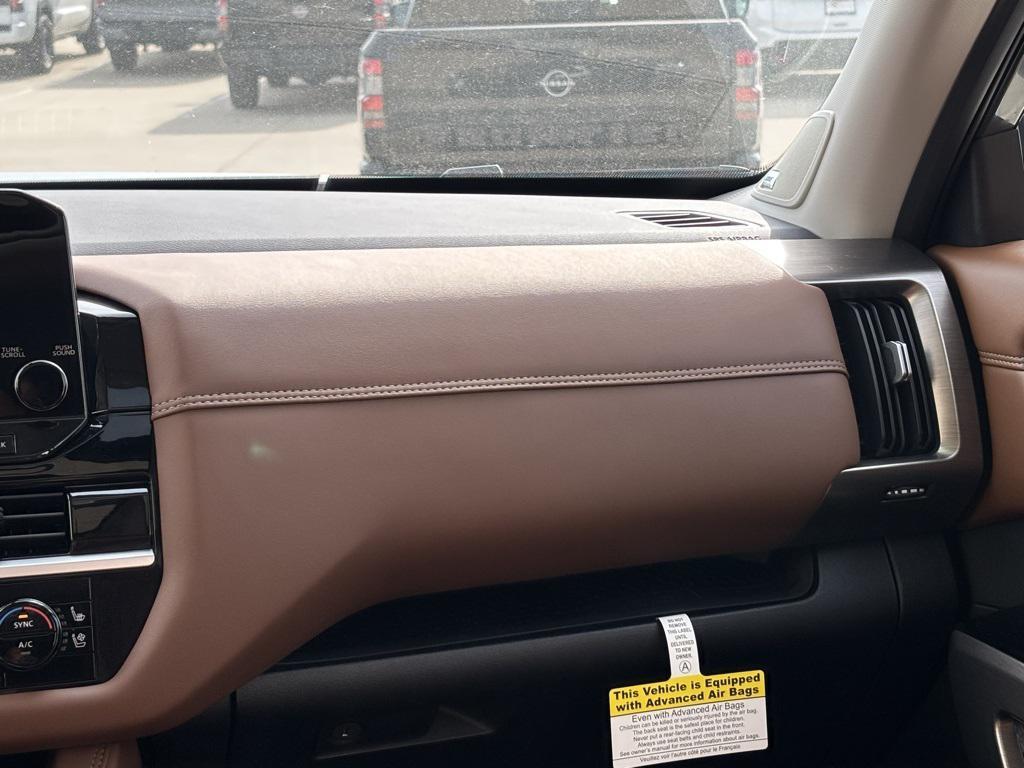 new 2025 Nissan Pathfinder car, priced at $45,959