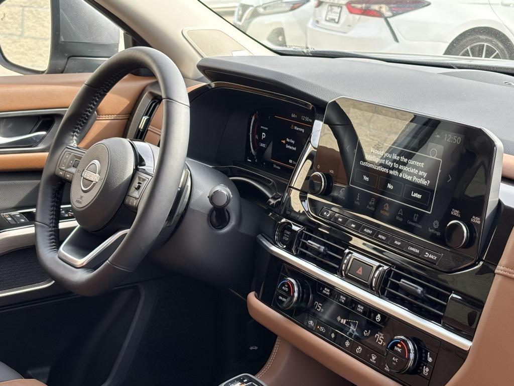 new 2025 Nissan Pathfinder car, priced at $45,959