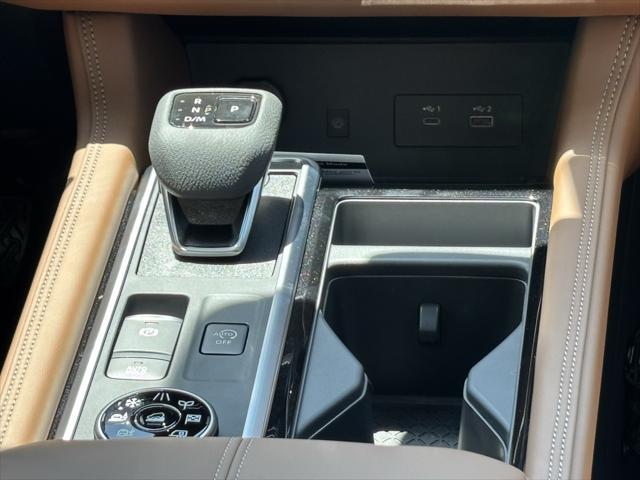 new 2025 Nissan Pathfinder car, priced at $51,402