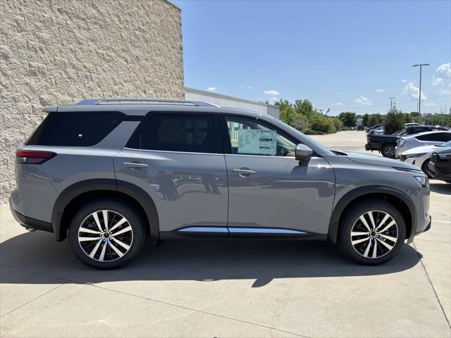 new 2025 Nissan Pathfinder car, priced at $51,402