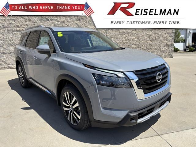 new 2025 Nissan Pathfinder car, priced at $51,402
