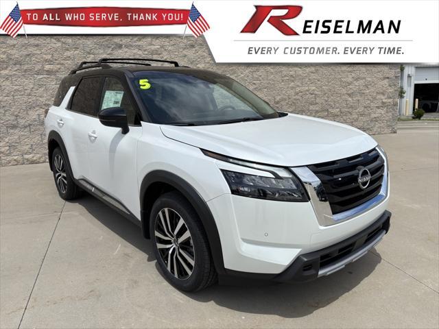 new 2025 Nissan Pathfinder car, priced at $51,052