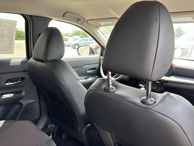 new 2025 Nissan Kicks car, priced at $27,484